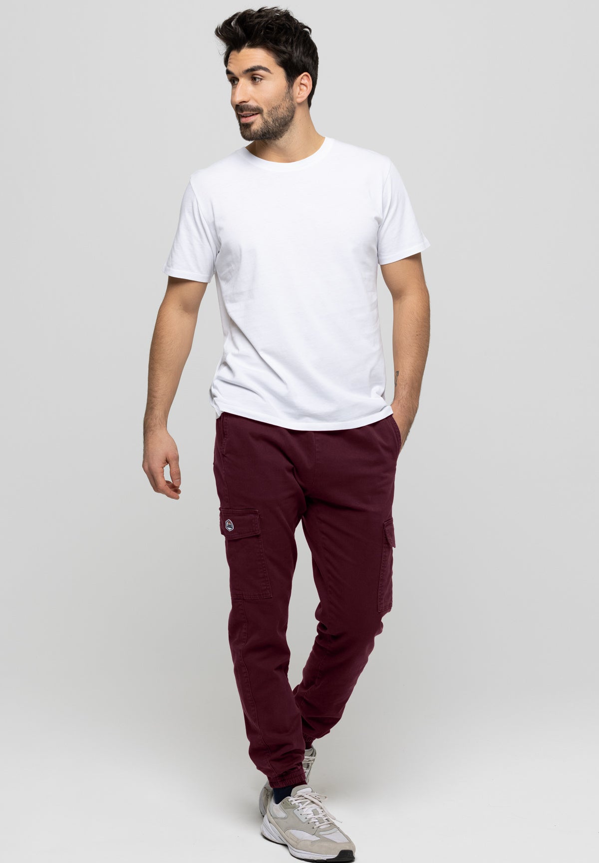 Pantalon Cargo LEO Dark Burgundy – photo 1