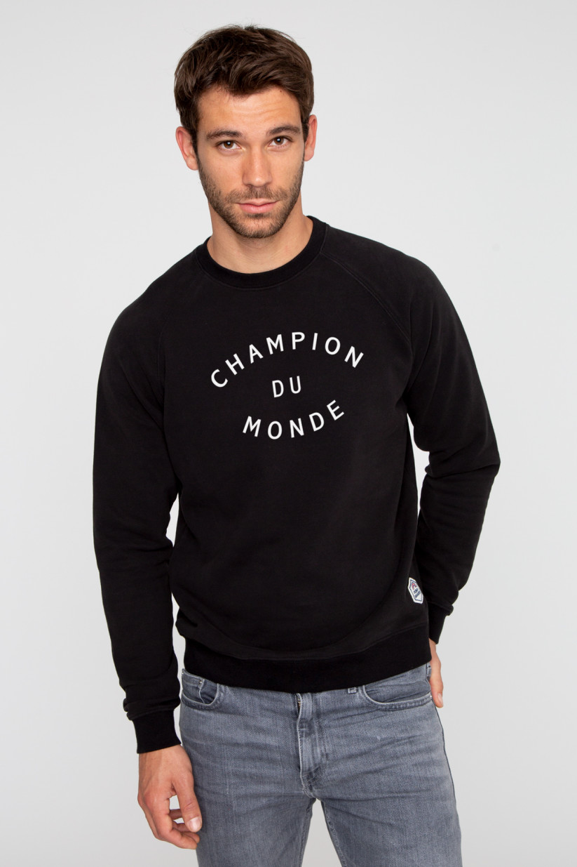 https://www.frenchdisorder.com/35312/sweater-clyde-champion-du-monde.jpg