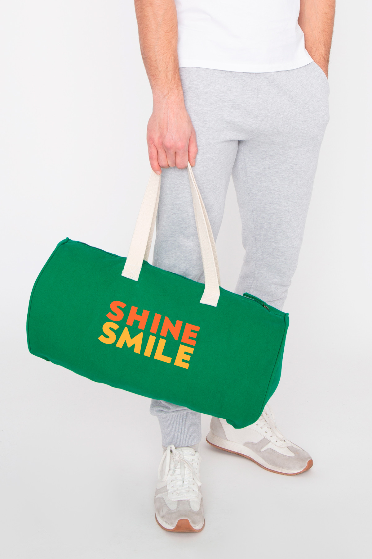 Photo de SACS Duffle Bag SHINE SMILE chez French Disorder
