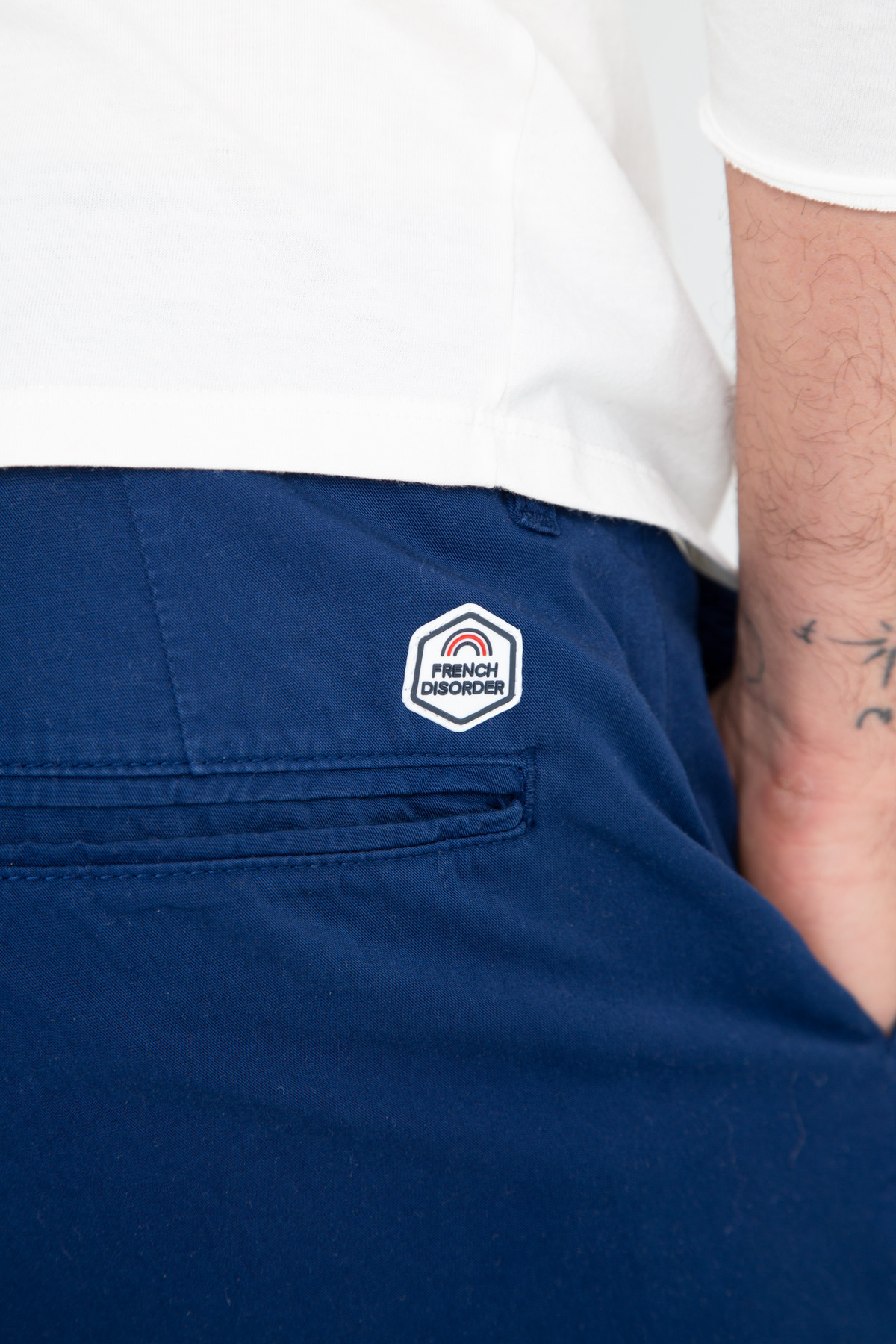 Photo de Urban pants Pantalon Chino STAN chez French Disorder