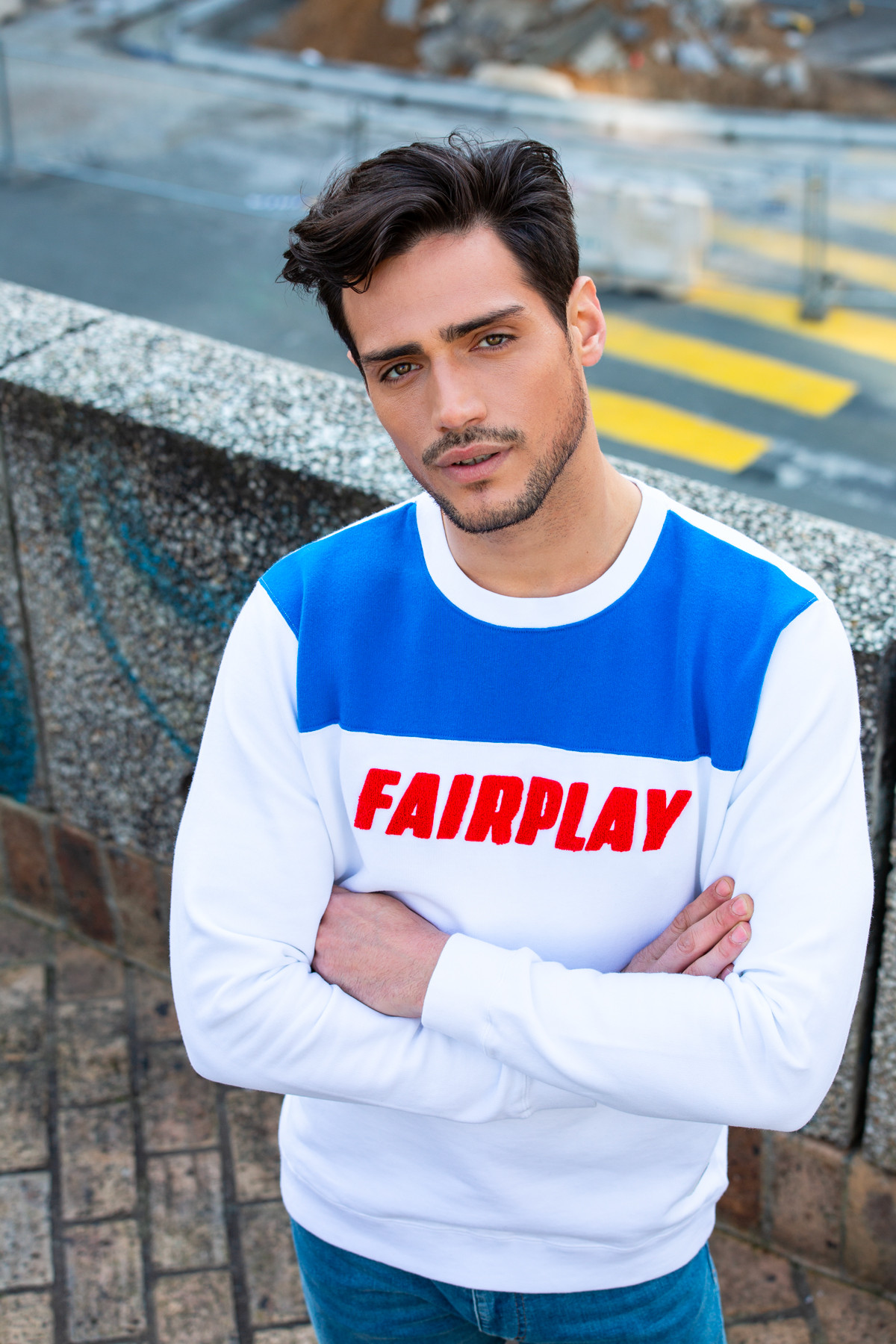 Photo de Soldes homme Sweat FAIR PLAY broderie chez French Disorder