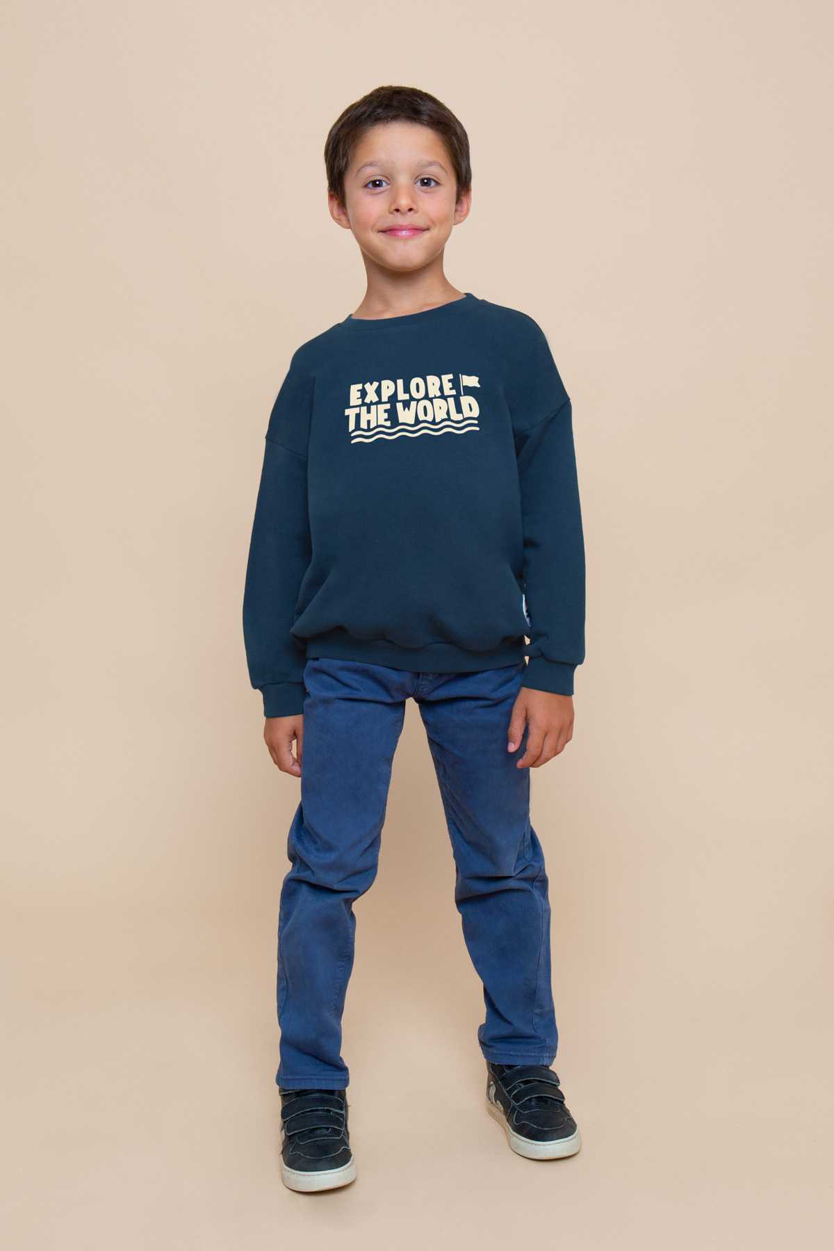 Sweat Max Warmy EXPLORE THE WORLD