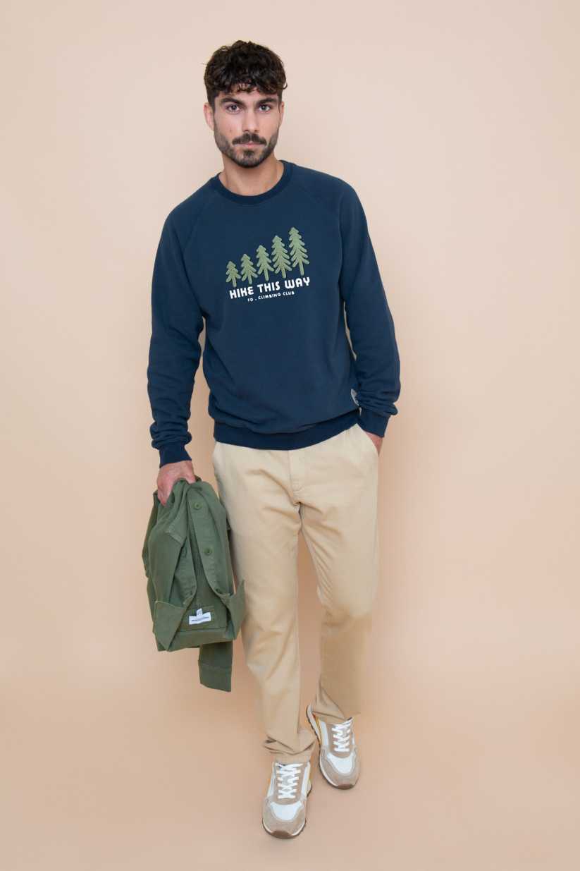 Sweat Clyde Warmy Embroidery HIKE THIS WAY