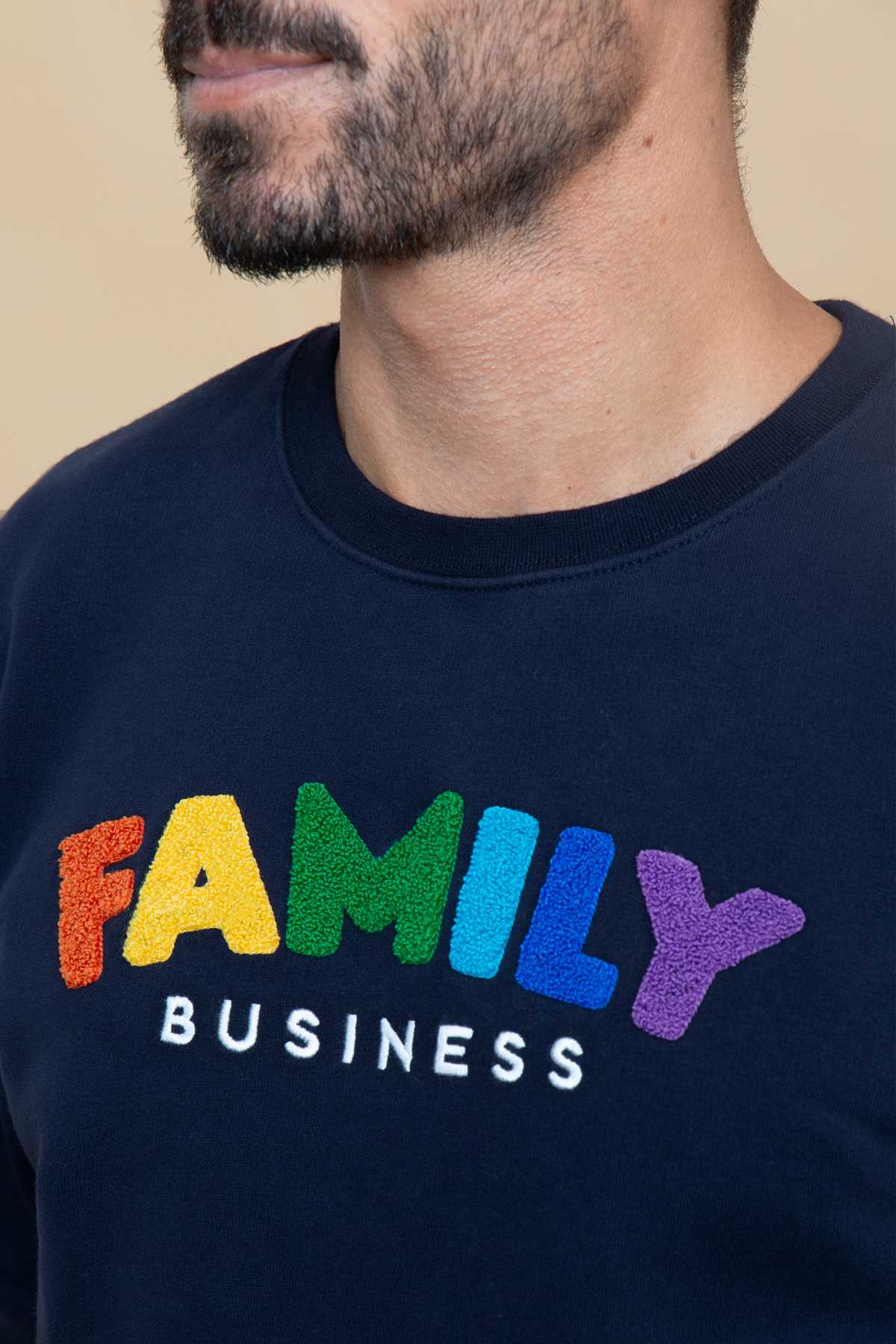 FAMILY BUSINESS Embroidery Sweat