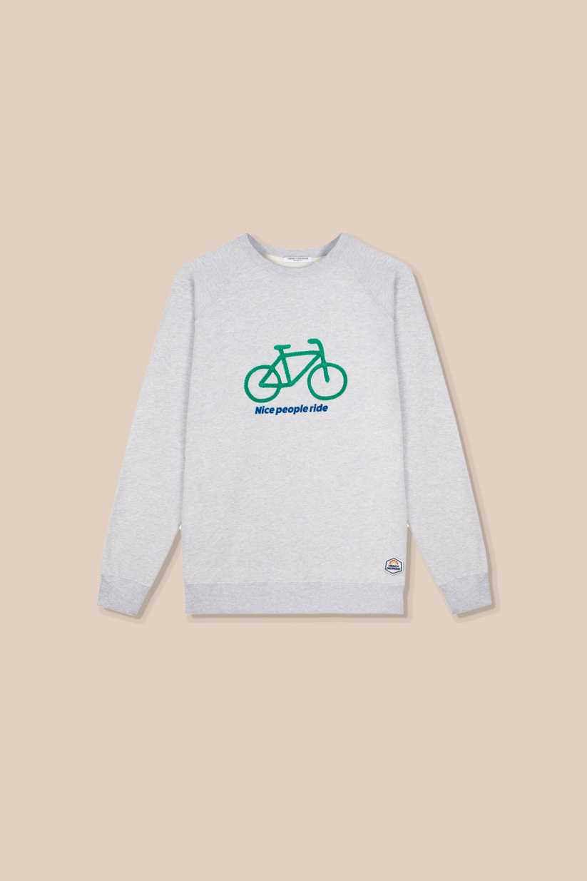 Sweatricotin Clyde NICE...