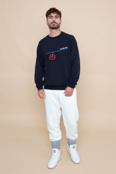 Sweatricotin Clyde TO THE TOP