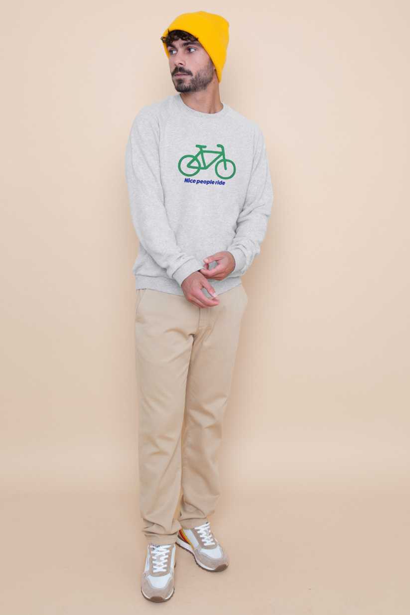 Sweatricotin clyde NICE PEOPLE RIDE